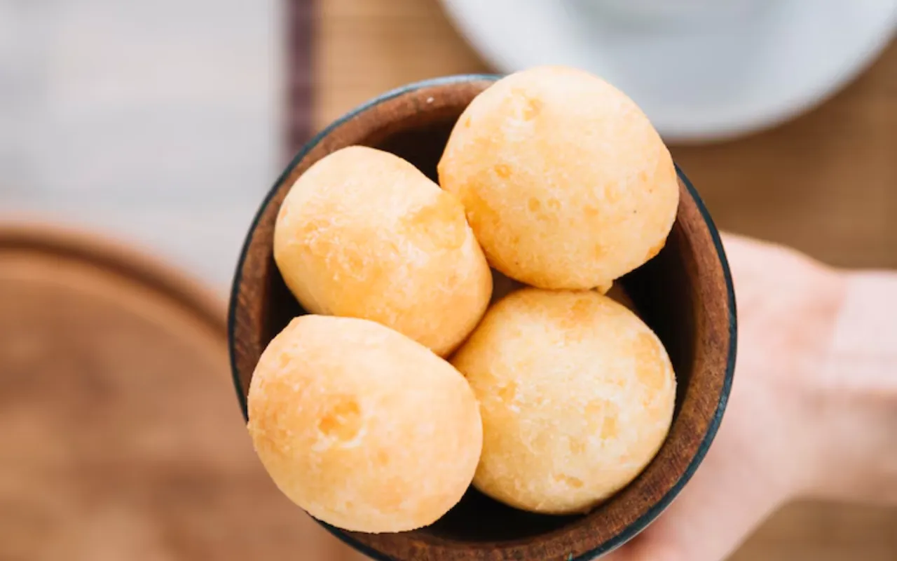 Pão de Queijo de Batata-Doce: Receita Sem Glúten e Sem Lactose para um Início de Dia Delicioso